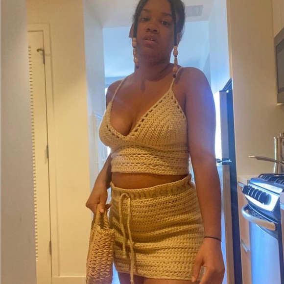 Net & Chill: Handmade Crochet Duo Skirt Set - Picture 5 of 5